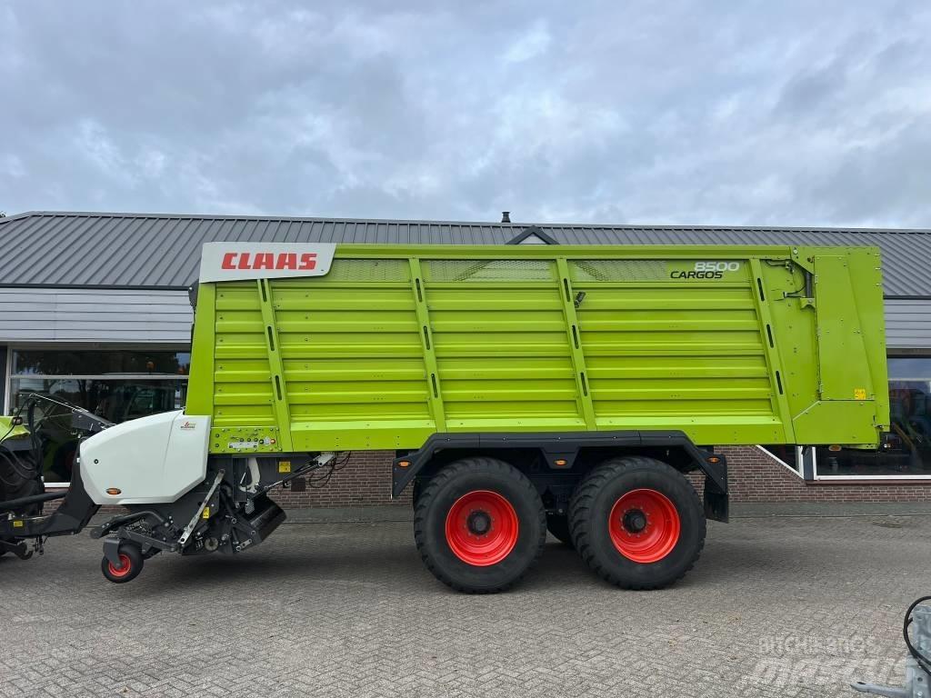 CLAAS Cargos 8500 Self loading trailers