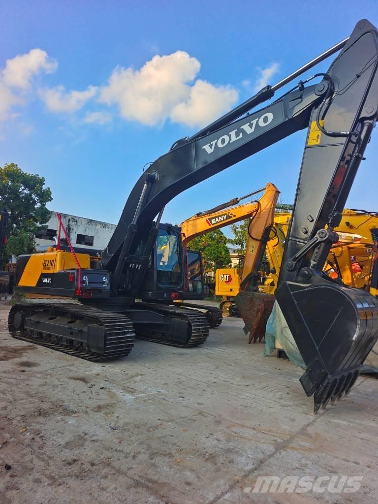 Volvo EC 210 B LC Crawler excavators