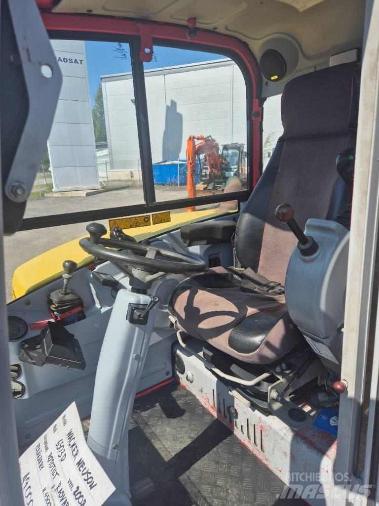 Wacker Neuson 6503 Wheeled excavators