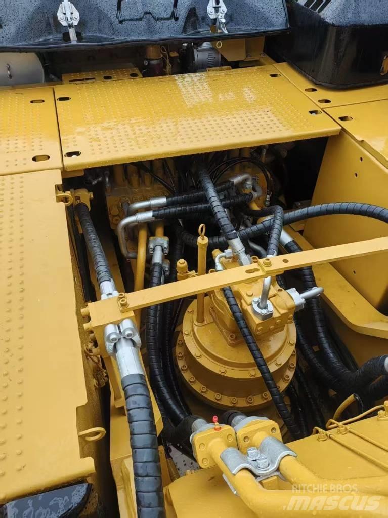 CAT 340 D L Crawler excavators