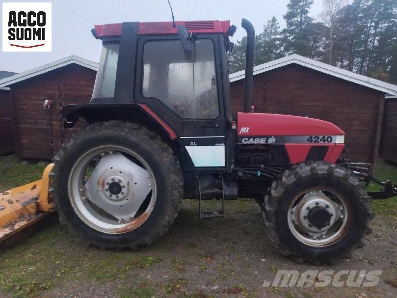 Case IH 4240 XL Tractors