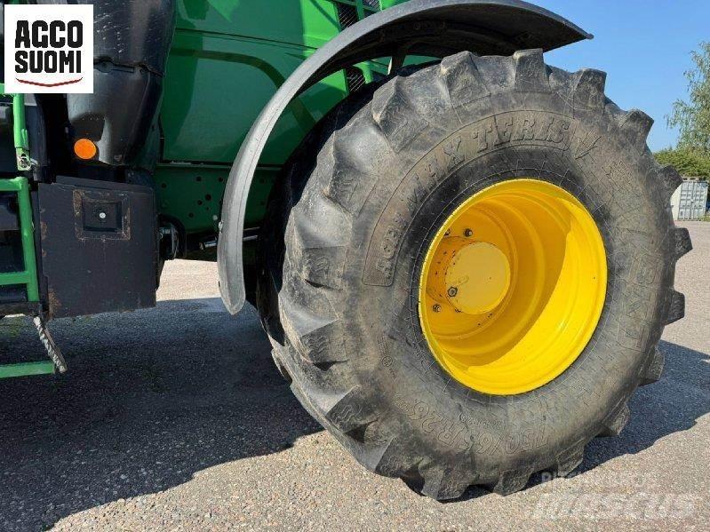 John Deere 6250 R Tractors