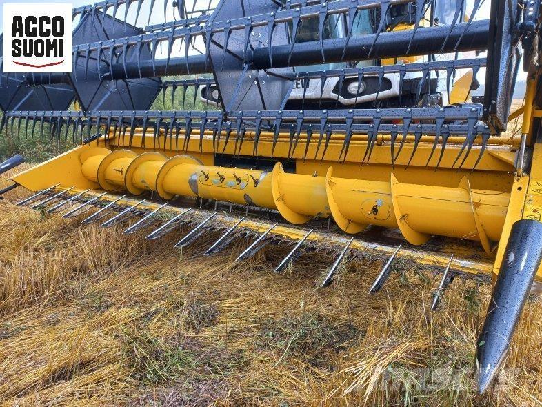 Sampo-Rosenlew C8 Combine harvesters