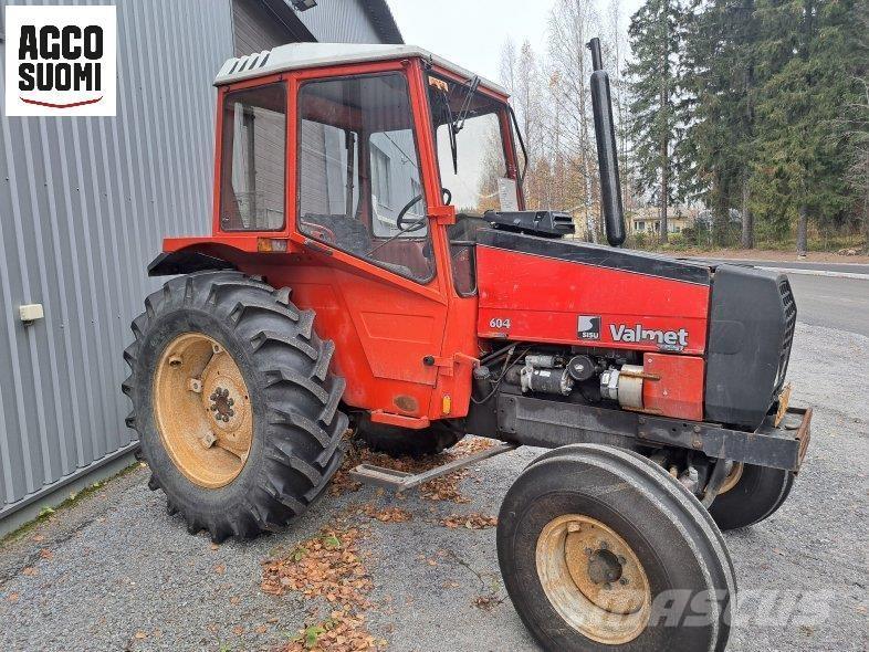 Valmet 604 Tractors