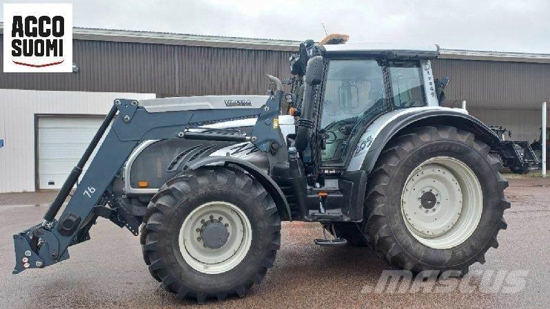 Valtra T203D Tractors