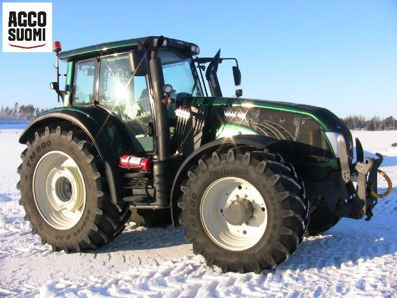 Valtra T203D FL Tractors