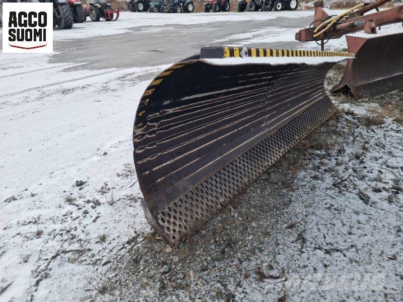 Vama ALUEAURA 280 Snow blades and plows