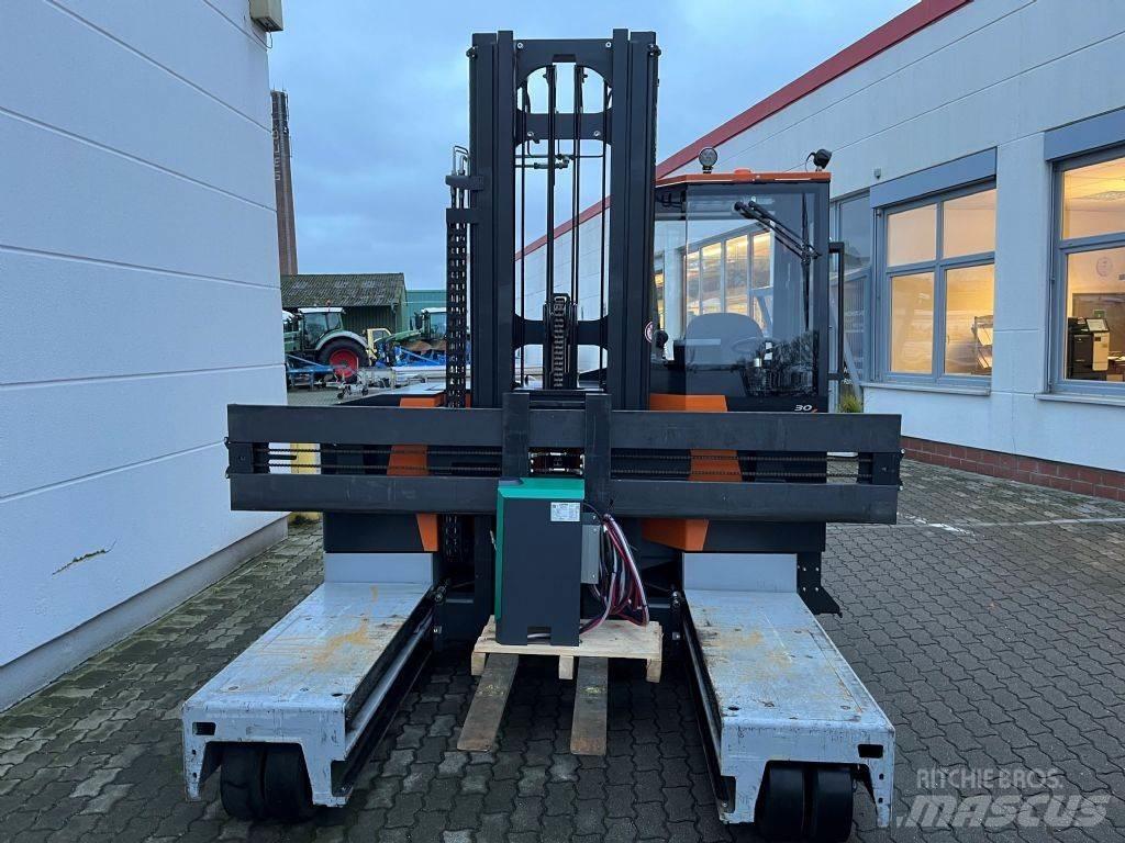 Hubtex MaxX 30 Sideloaders