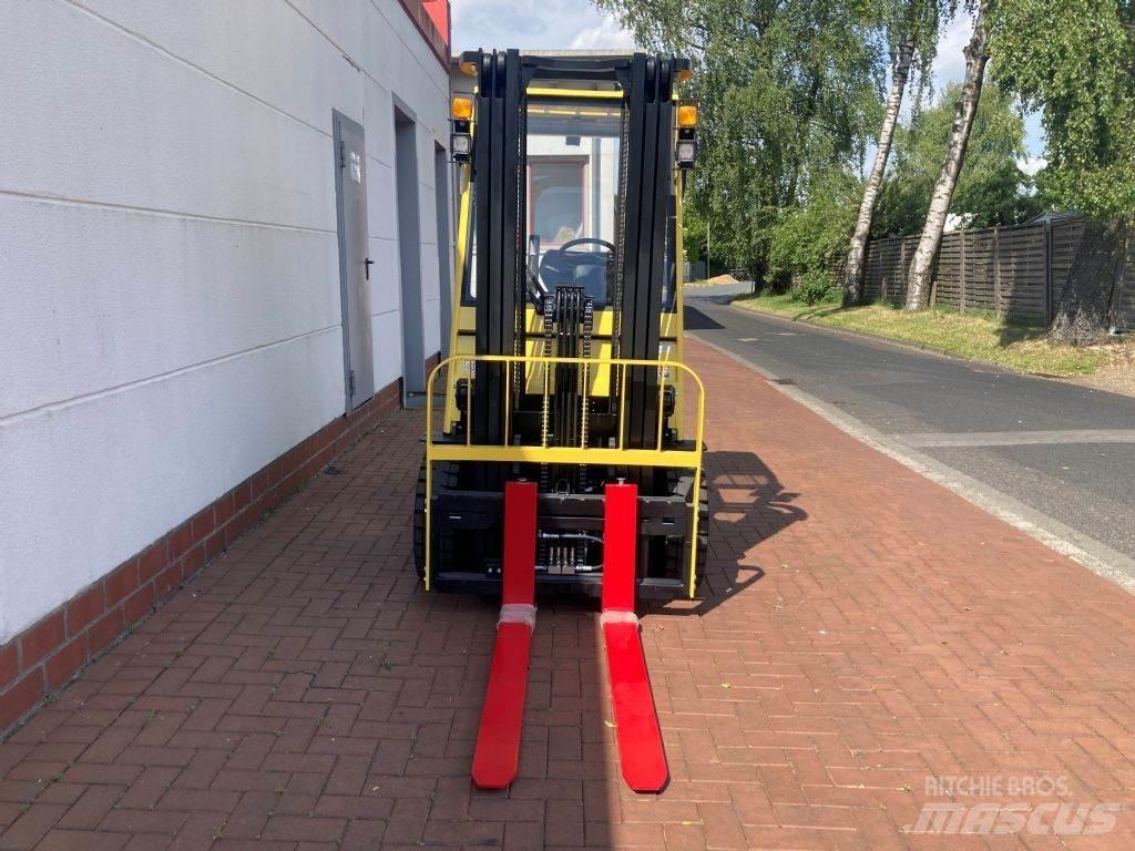 Hyster J 2.0 UT Electric forklift trucks