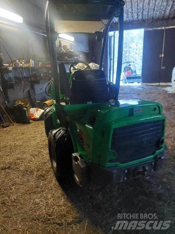 Avant 530 Multi purpose loaders