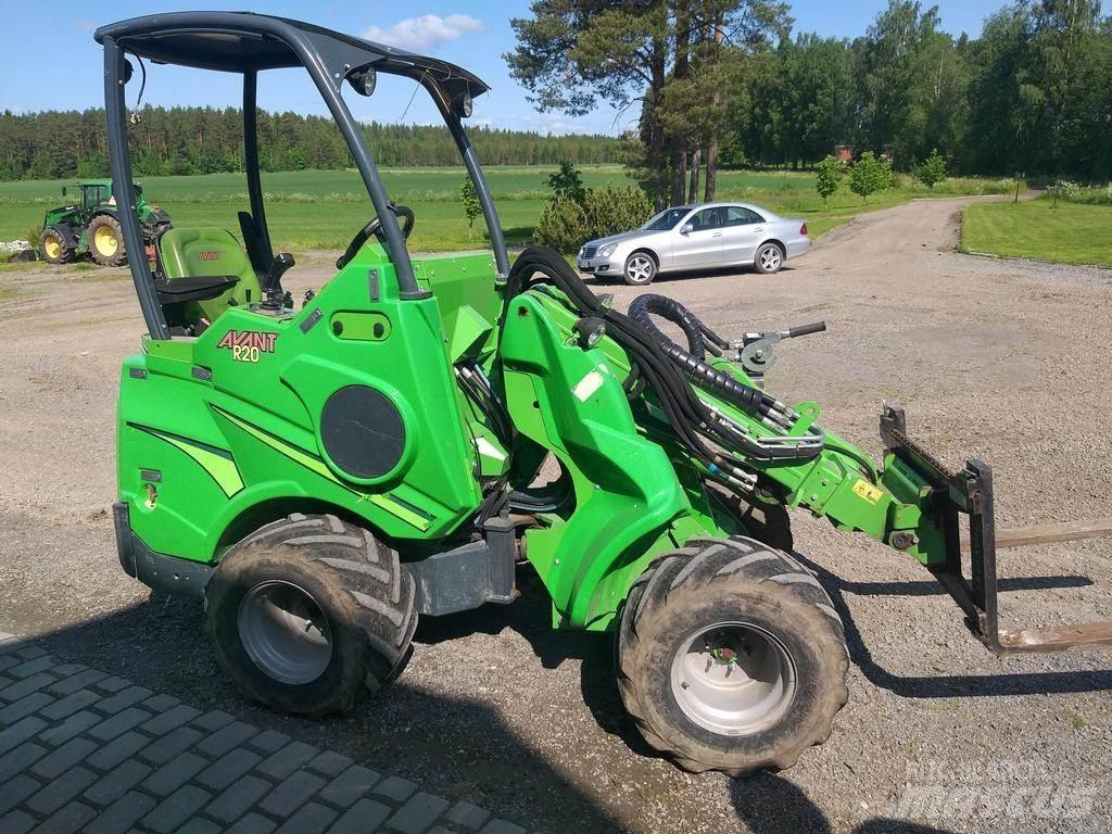 Avant R20 Multi purpose loaders