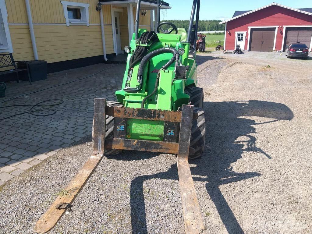 Avant R20 Multi purpose loaders