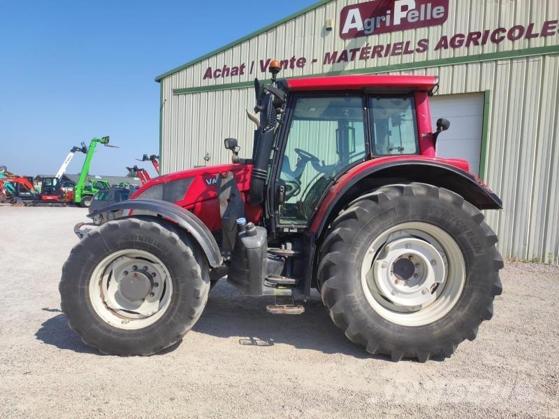 Valtra N163 Tractors