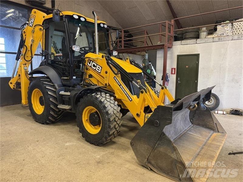 JCB 3 cx Backhoe loaders