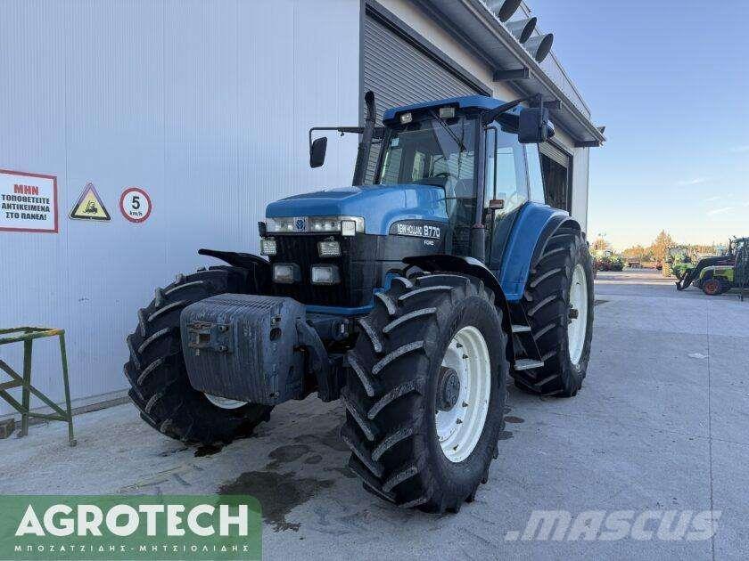 New Holland 8770 Tractors
