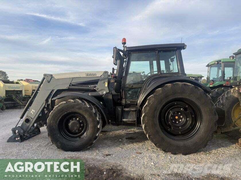 Valtra T 190 Tractors
