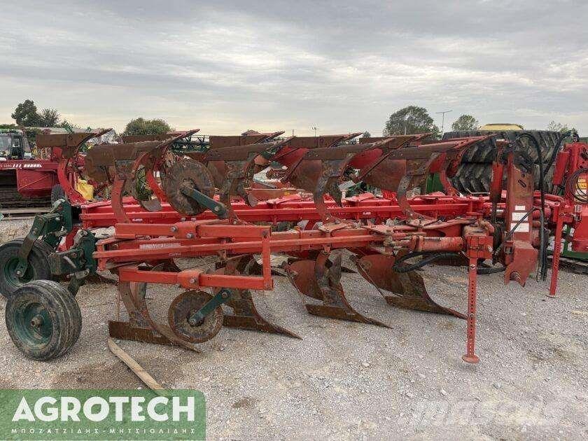  XMS 850 Tractors
