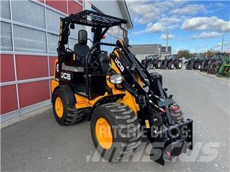 JCB 403 AGRI Mini loaders