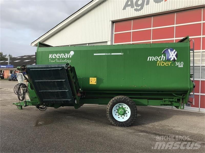 Keenan MF 360 Mixer feeders