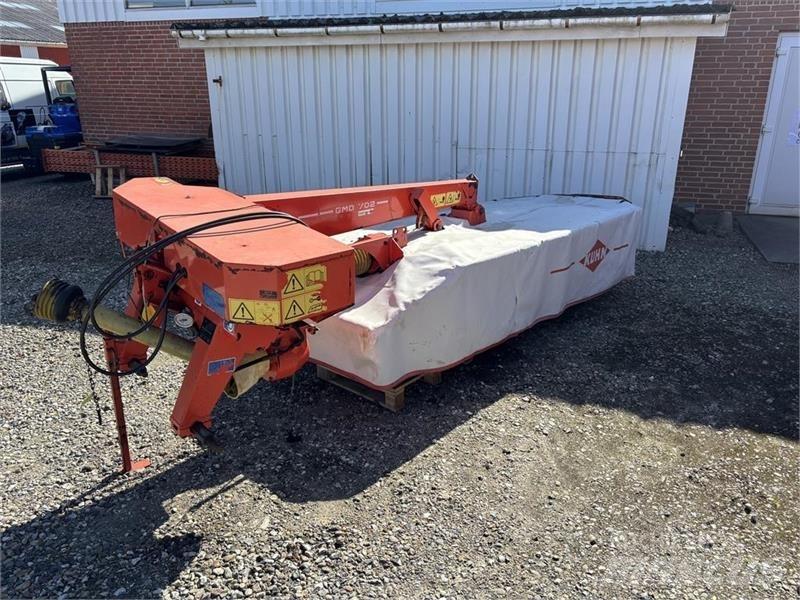 Kuhn GMD 702 Swathers