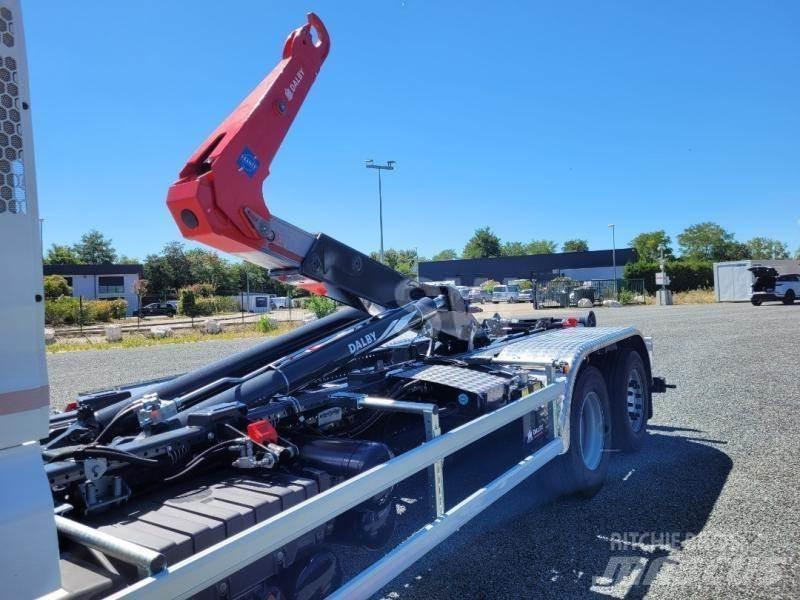 MAN TGS Cable lift demountable trucks