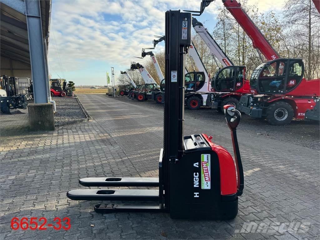 Hangcha CDD 12 - AC1 Pedestrian stacker