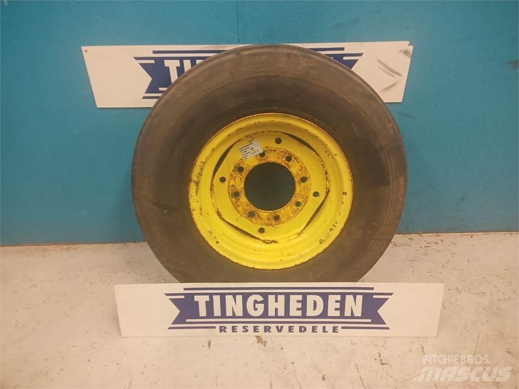  16 7.50-16 Tyres, wheels and rims