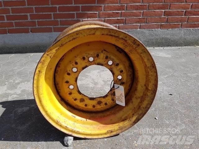  16 WH10LX16 Tyres, wheels and rims