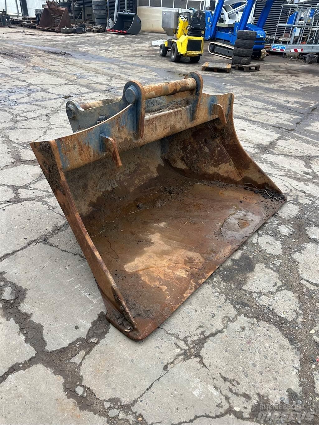  2000mm Buckets