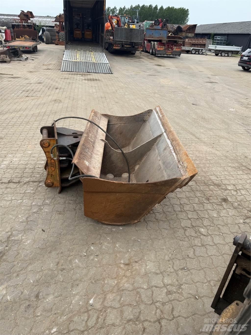  2000mm Buckets
