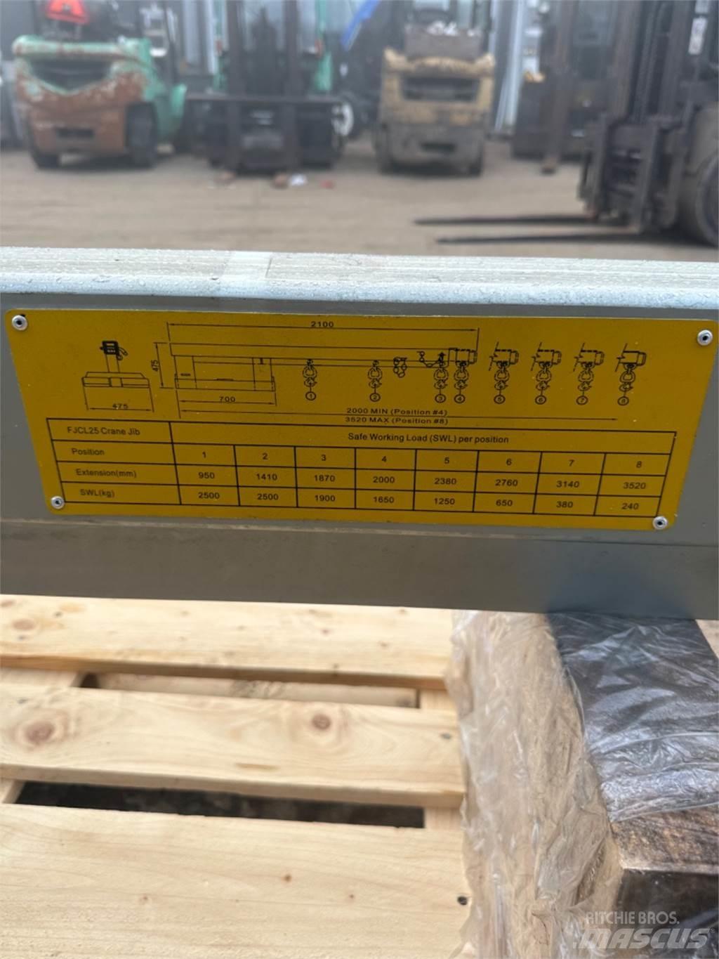  2500kg Other attachments and components
