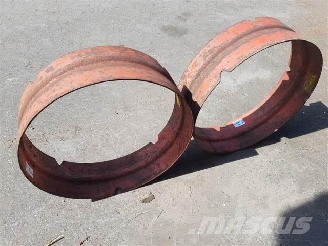  26 Fælgring Tyres, wheels and rims