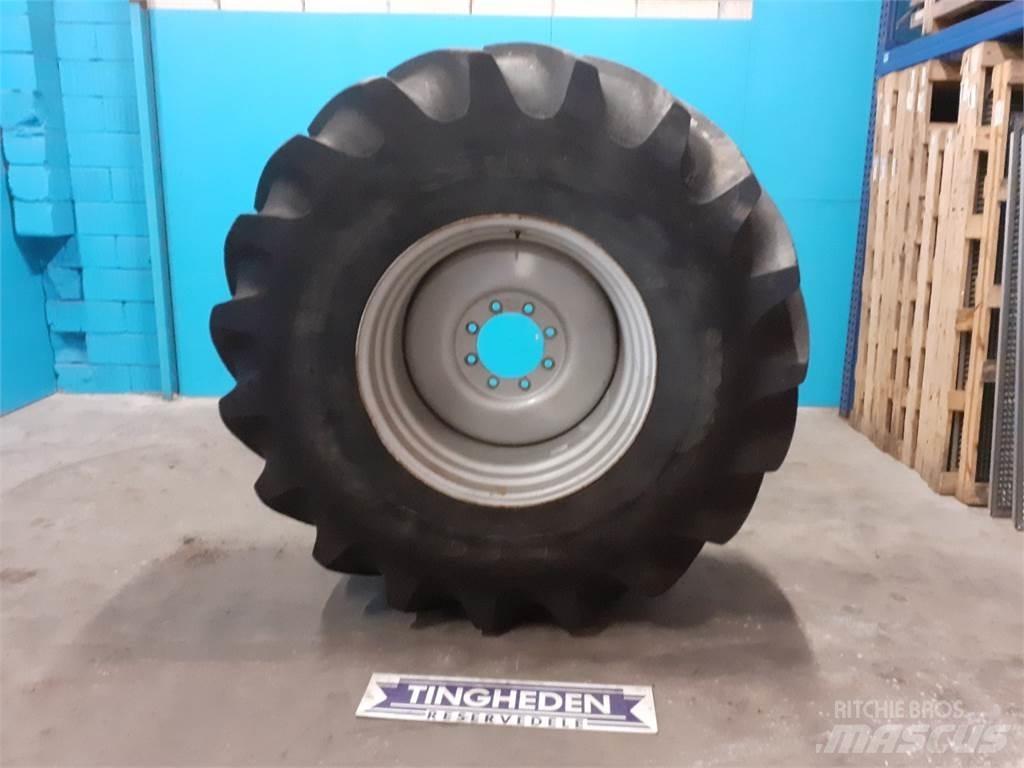  32 800/65R32 Tyres, wheels and rims