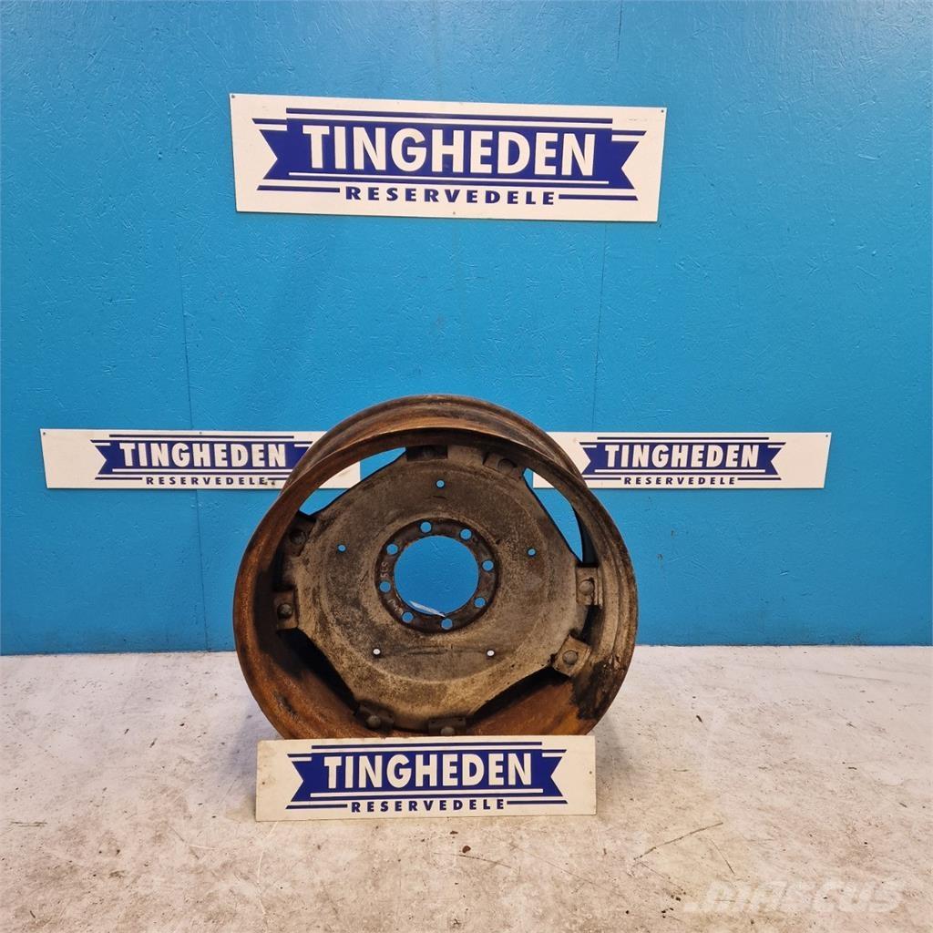  34 DW14x34 Tyres, wheels and rims