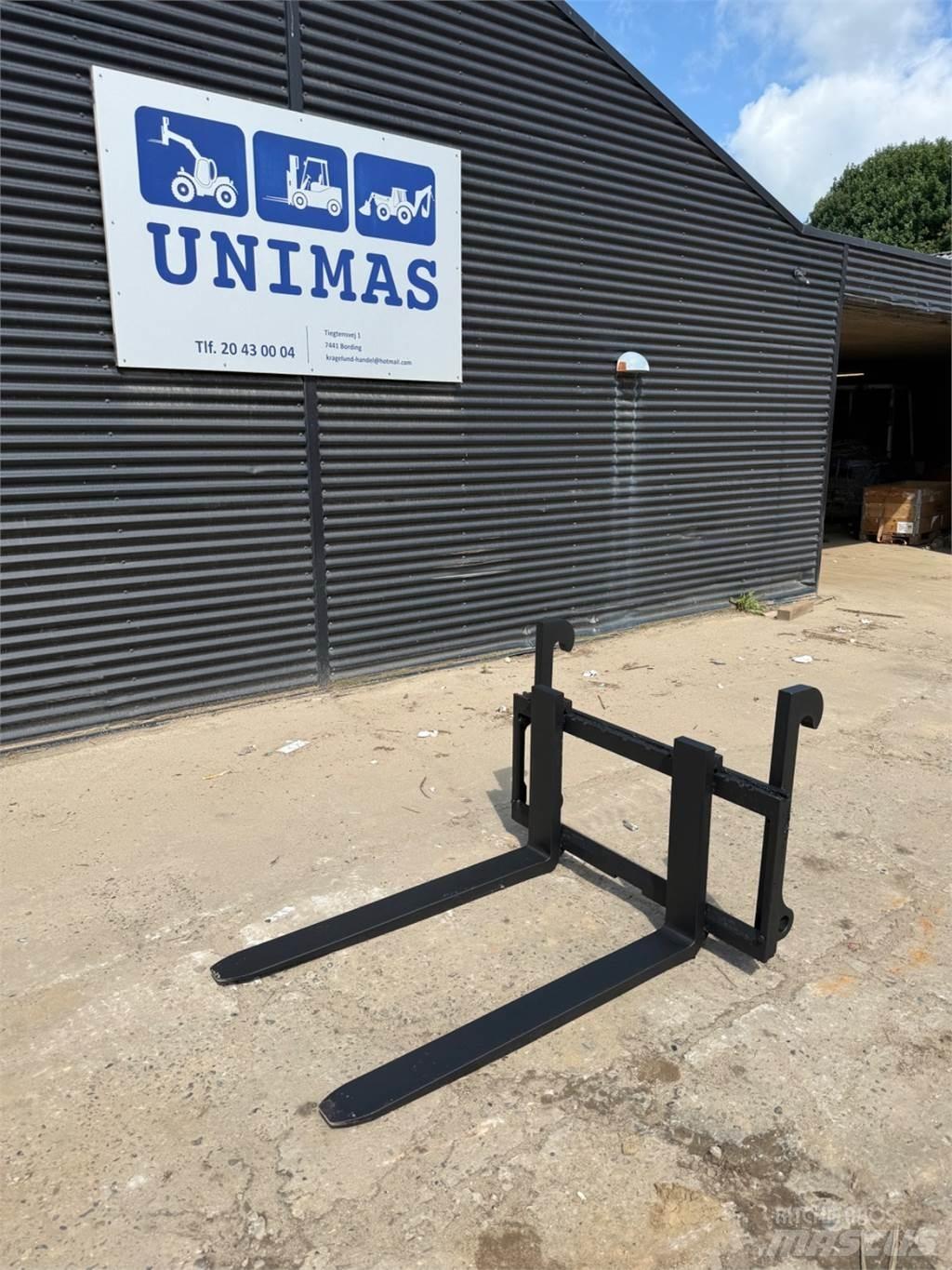  3500kg Forks