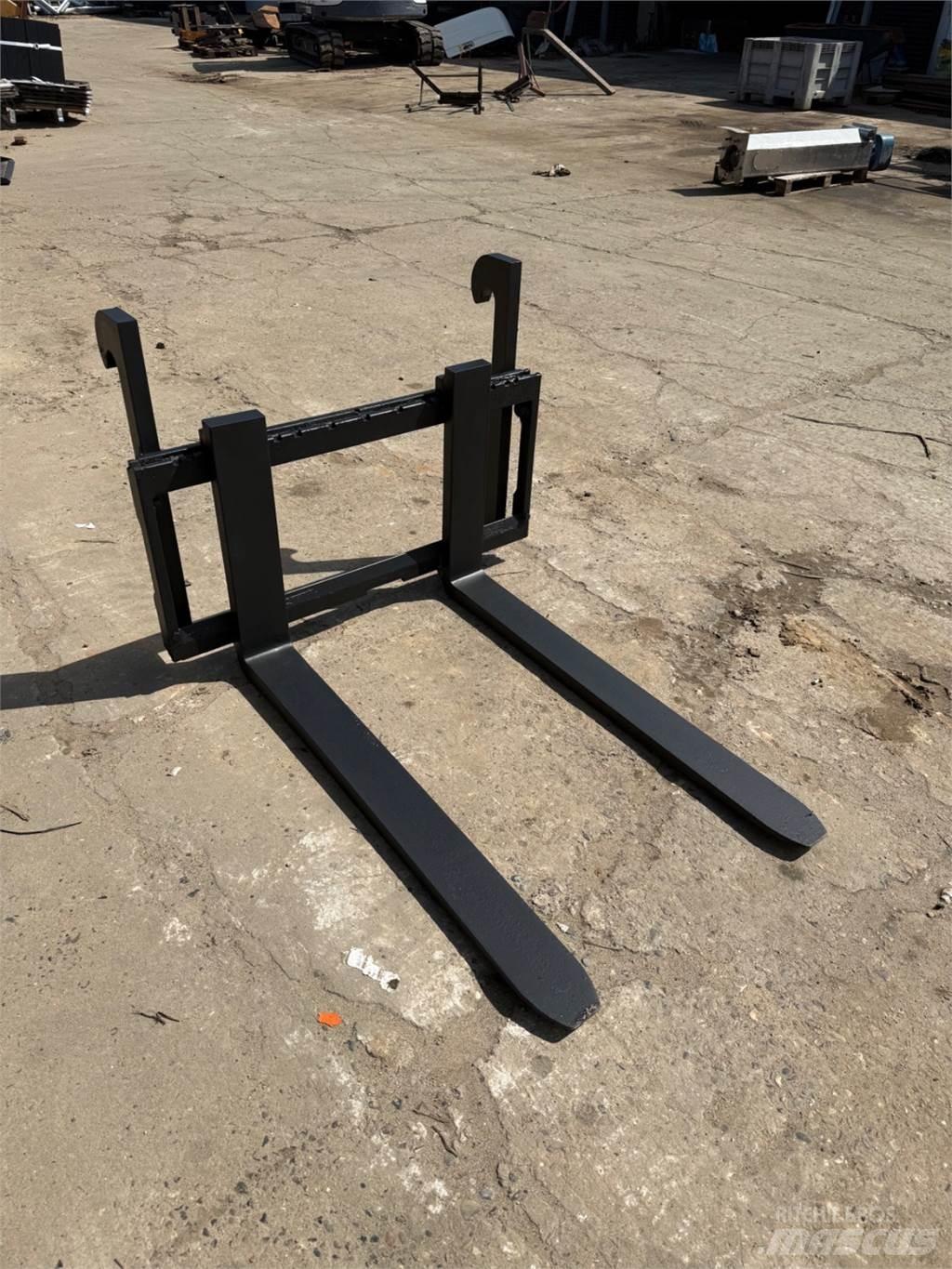  3500kg Forks