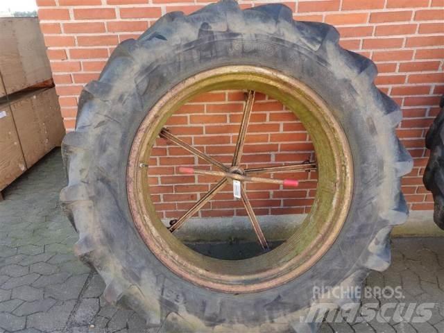  38 16.9R38 Tyres, wheels and rims
