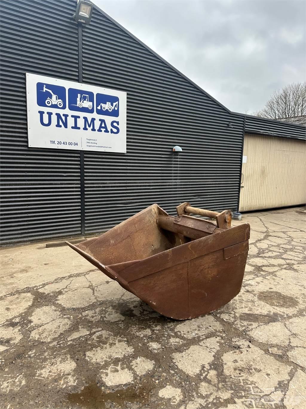  700 - 1400mm Buckets