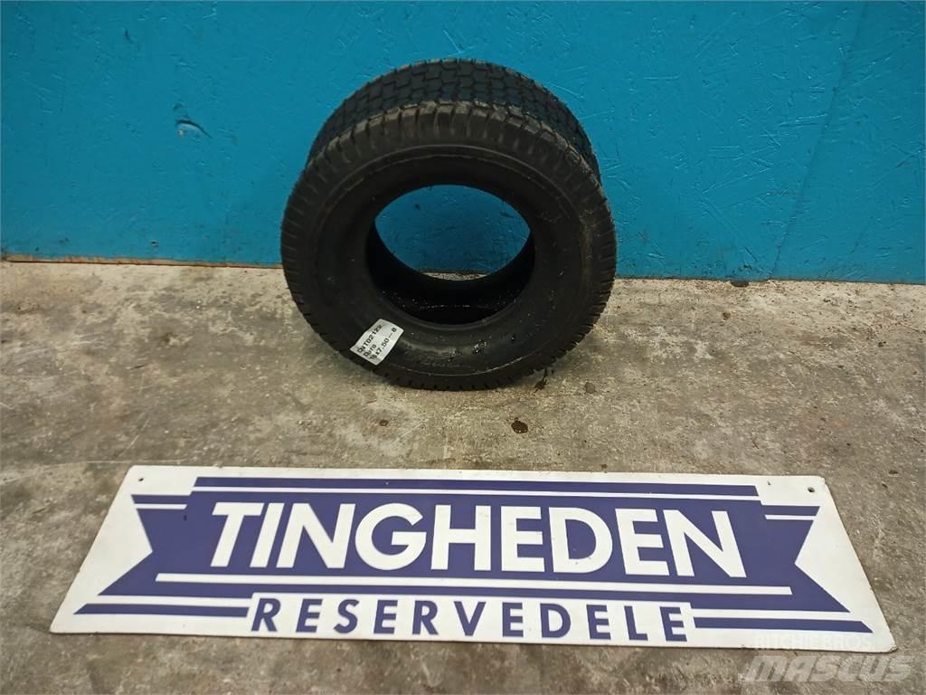  8 16X7.50-8 Tyres, wheels and rims