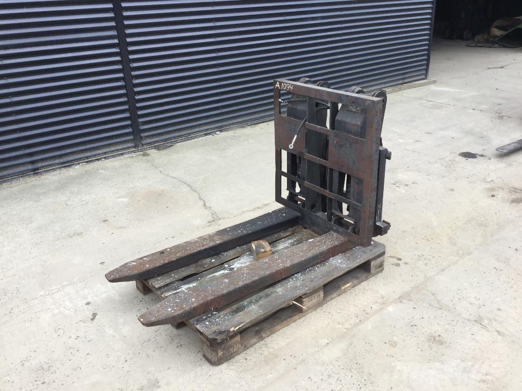  Afskubber Other attachments and components