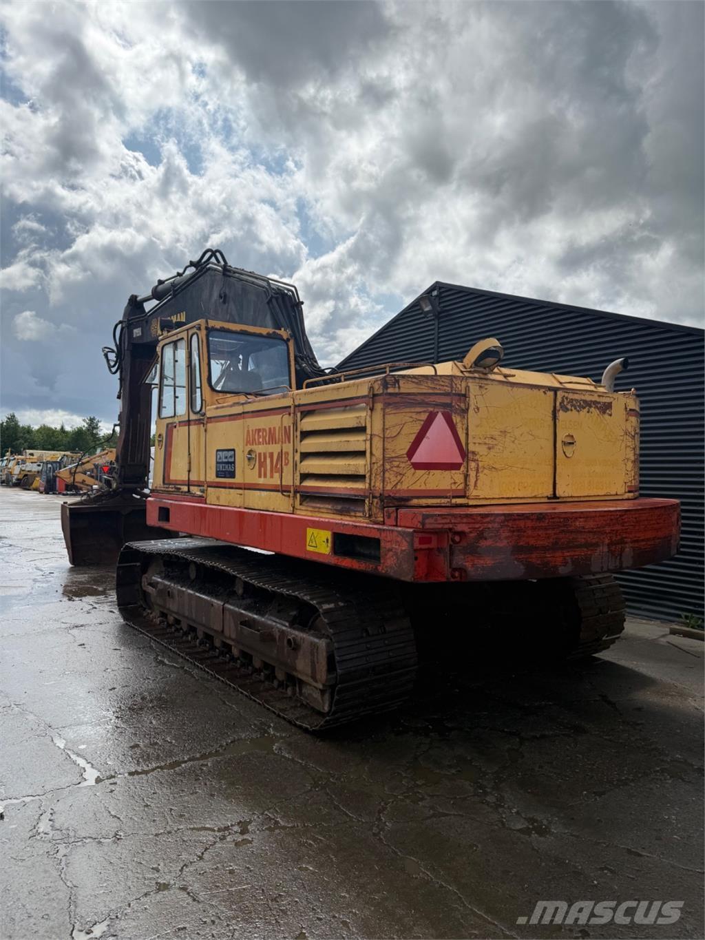 Åkerman H14B Crawler excavators