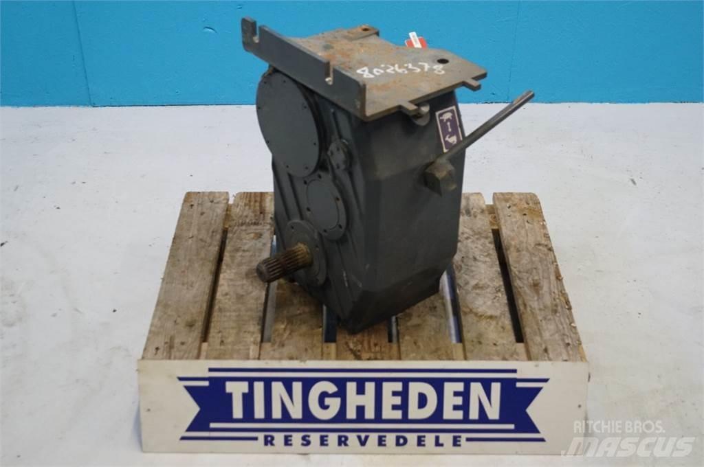 Brevi Fodervogn Mixer feeders
