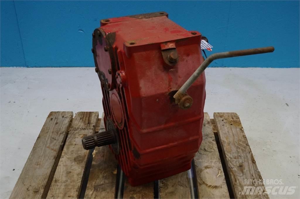 BvL Fodervogn Mixer feeders