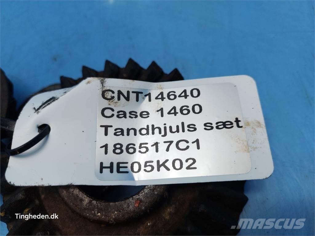 CASE 1460 Combine harvester accessories