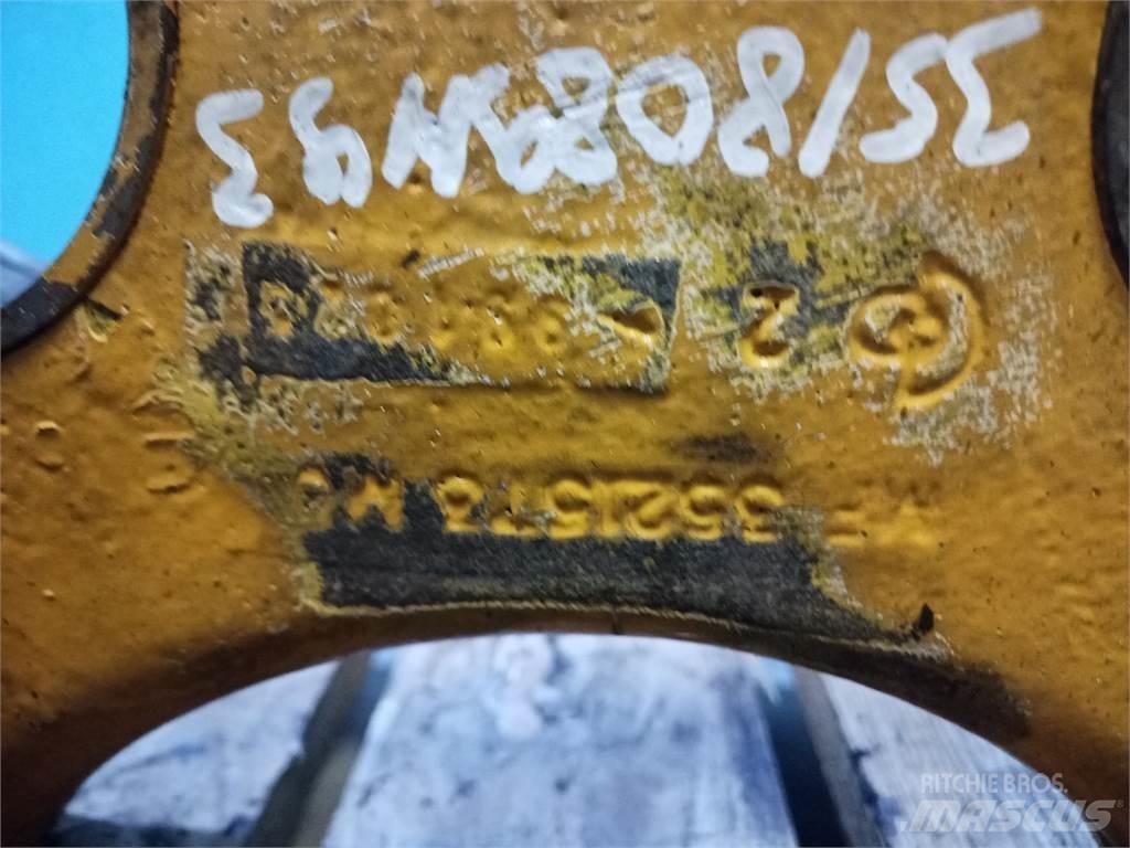 CASE 595 Backhoes