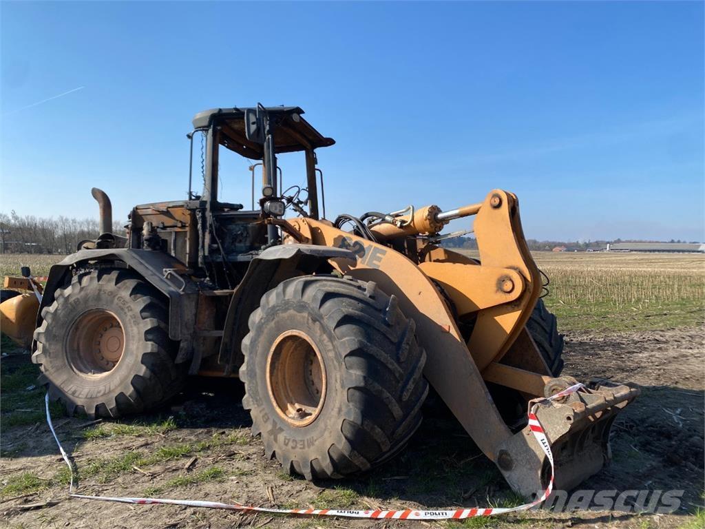 CASE 821E Wheel loaders