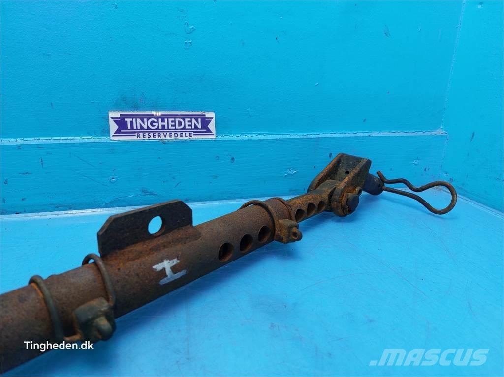 CASE Farmall 95A Other tractor accessories