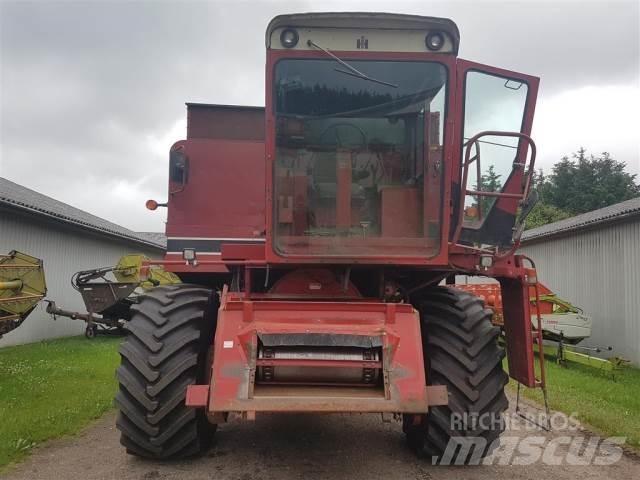 Case IH 1460 Combine harvesters