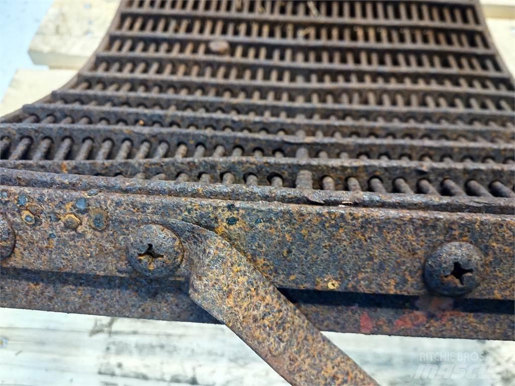 Case IH 1640 Combine harvester accessories