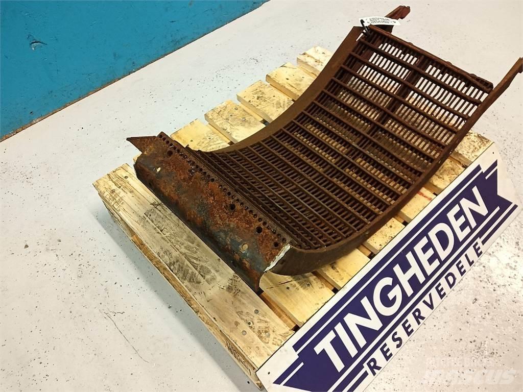 Case IH 1640 Combine harvester accessories